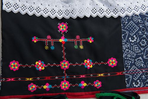 羽毛、毛線、亮片、棉布、人造纖維