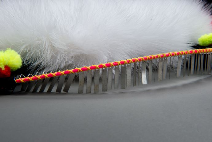 羽毛、毛線、亮片、塑膠串珠、棉、麻、人造纖維、鐵