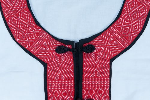 麻、棉、玻璃珠、瑪瑙珠、銅