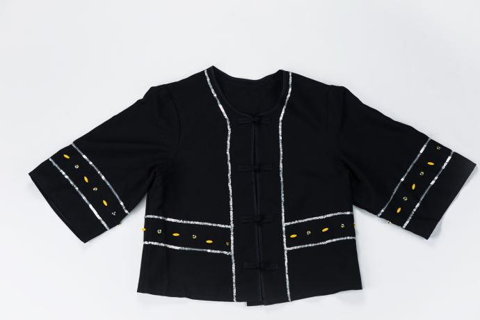 棉、麻、塑膠串珠、鈴鐺、毛線、香蕉絲